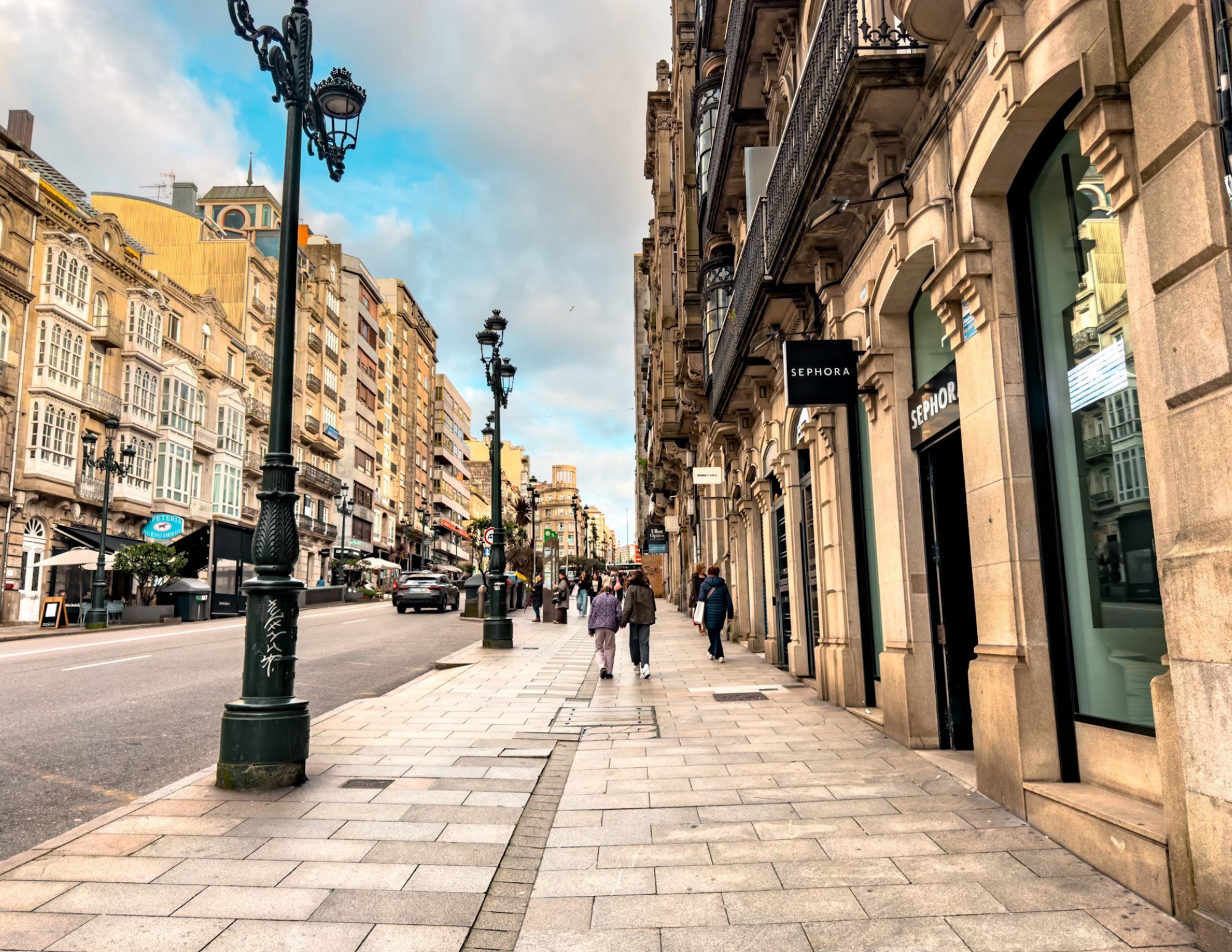 Vigo Travel Guide (12).png